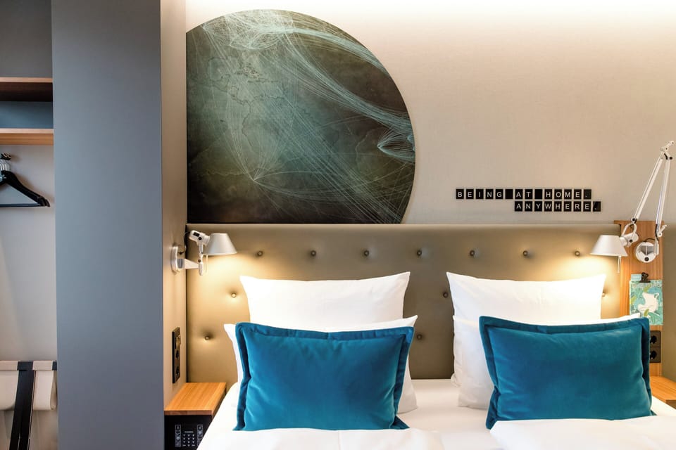 Egyptian cotton sheets, premium bedding, desk, soundproofing