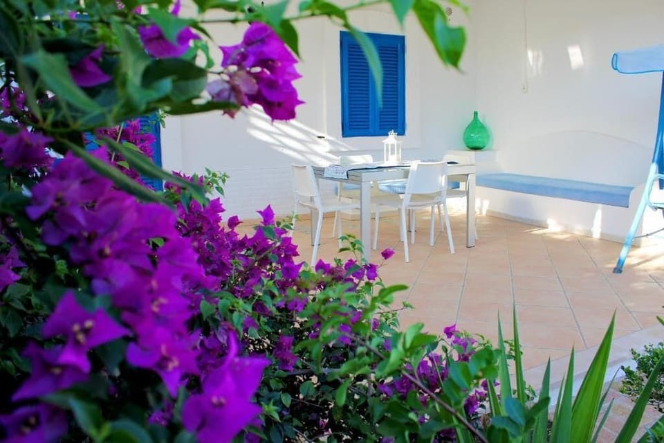 Apartment, 2 Bedrooms | Outdoor dining