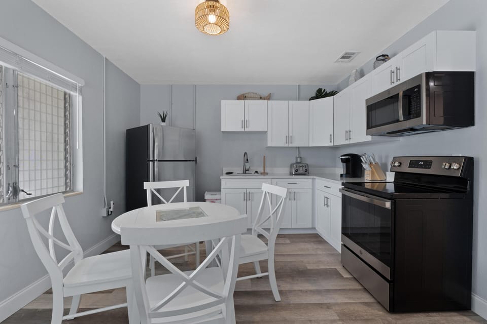 Cabin, Multiple Beds (Dune Your Thing D) | Private kitchen