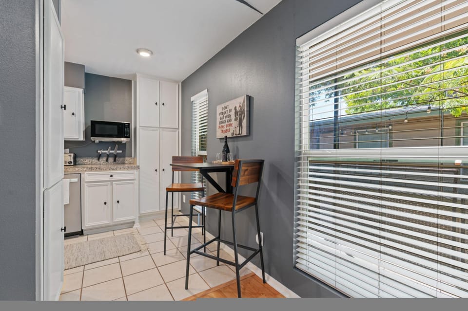 House | 1 bedroom
