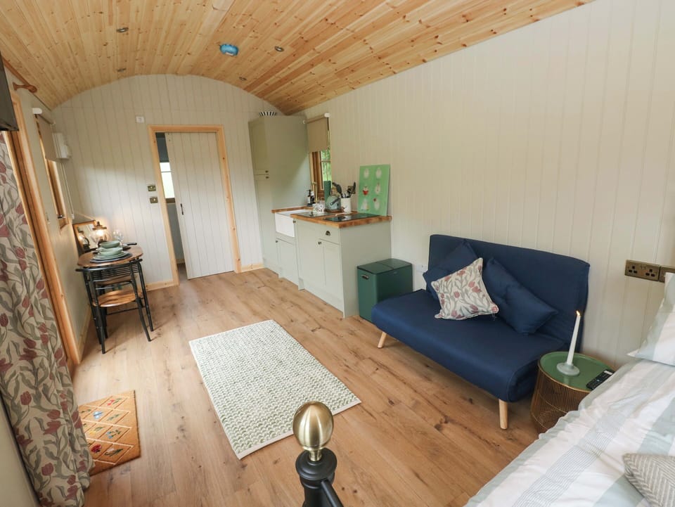 Cwtch Y Bugail 2 Cottage in Wales