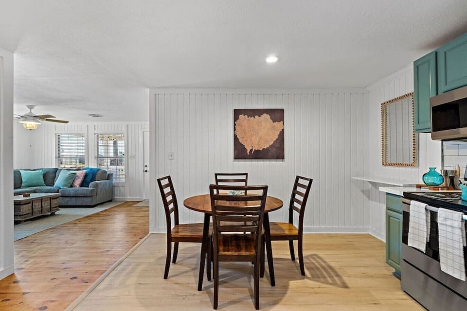 This dining area is located off the kitchen