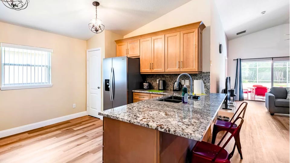 House, Multiple Beds, Pool View (Whispering Waters Villa) | Private kitchen