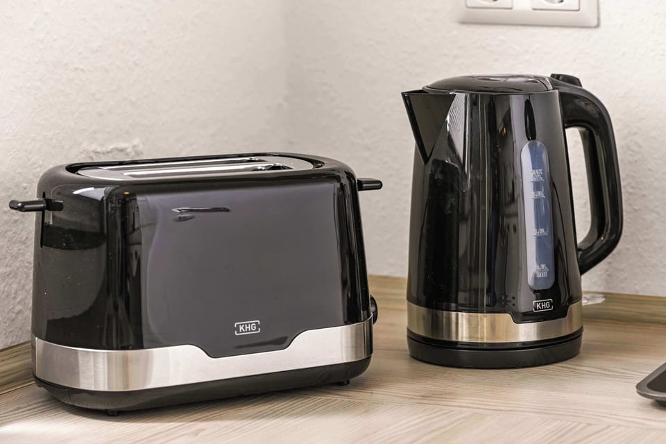 Toaster und Wasserkocher