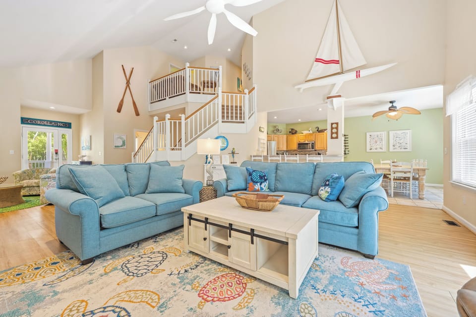 Living Area - Entry Level