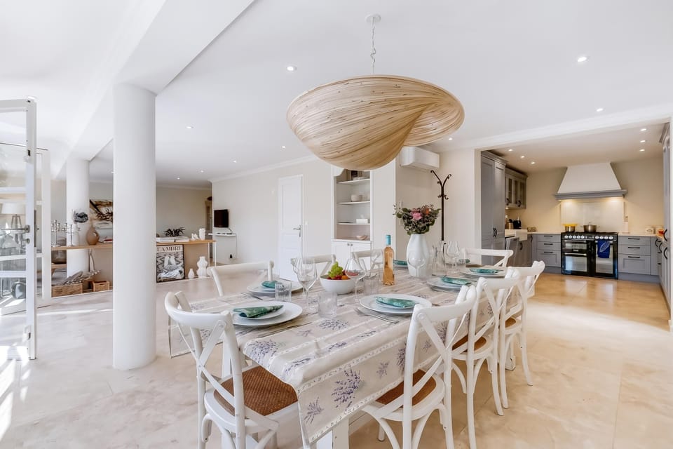 Kitchen and dining area