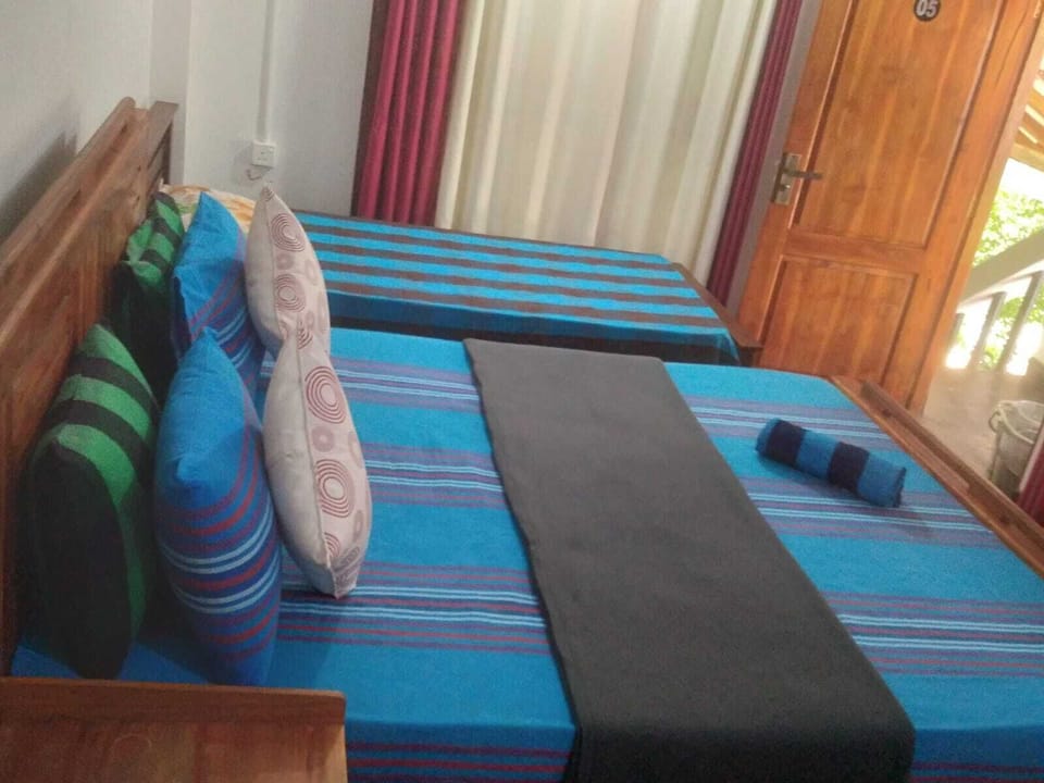 Desk, iron/ironing board (on request), bed sheets