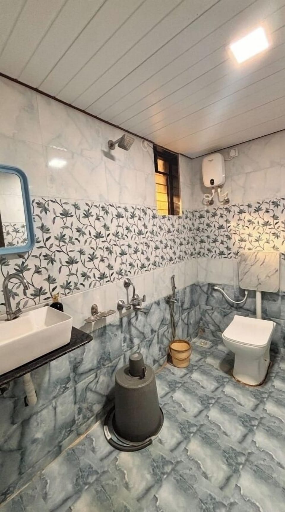 Deluxe Room | Bathroom