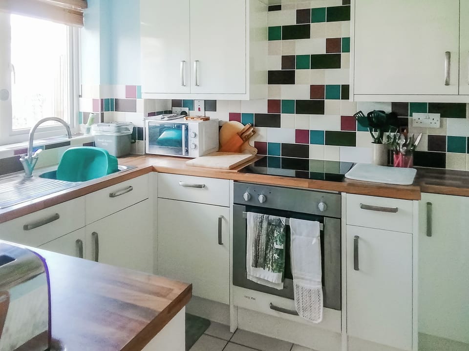 fully equipped Kitchen | Margate Beach House, Palm Bay, Margate