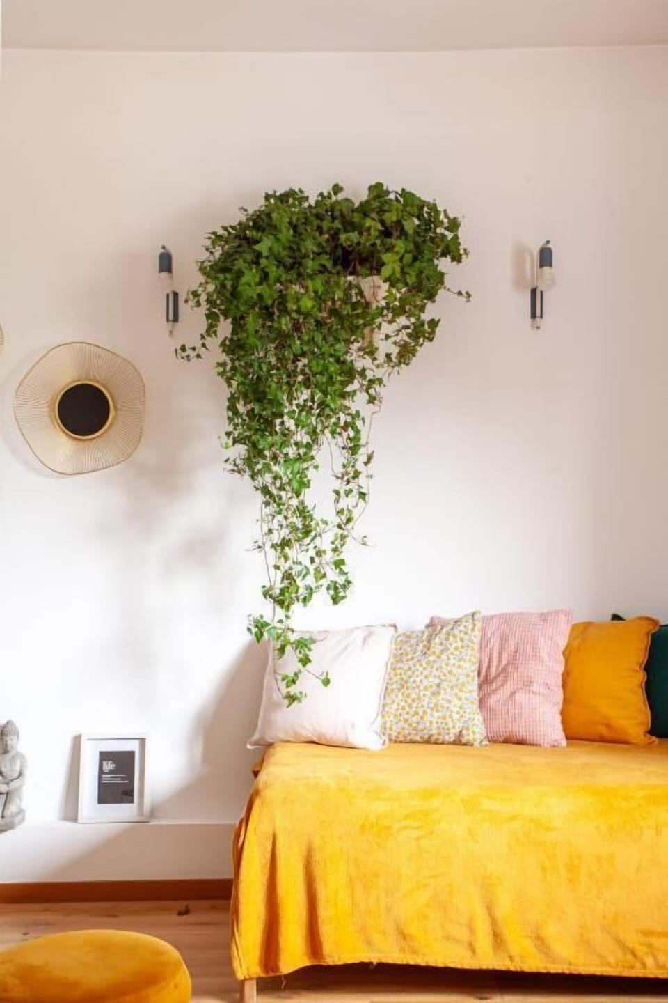 Deluxe Apartment, Balcony, City View | Interior