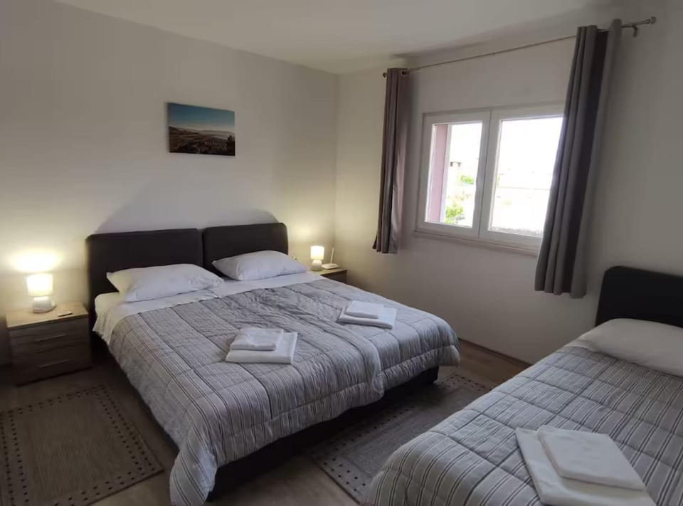 Apartment (Two Bedroom Apartment with Balcony an) | 2 bedrooms, cribs (surcharge), WiFi (free)