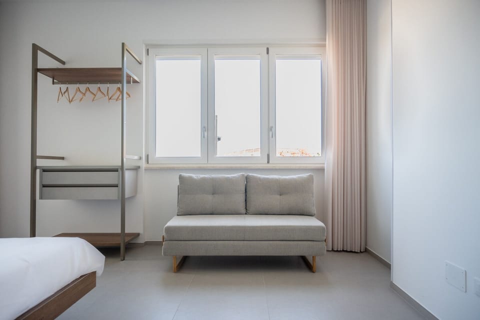 Superior Room, Sea View | Minibar, WiFi (free), bed sheets