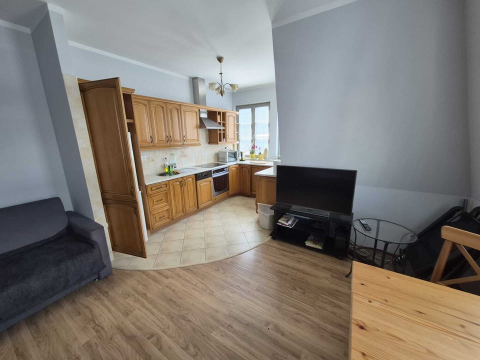 Comfort Apartment, Balcony | Living area