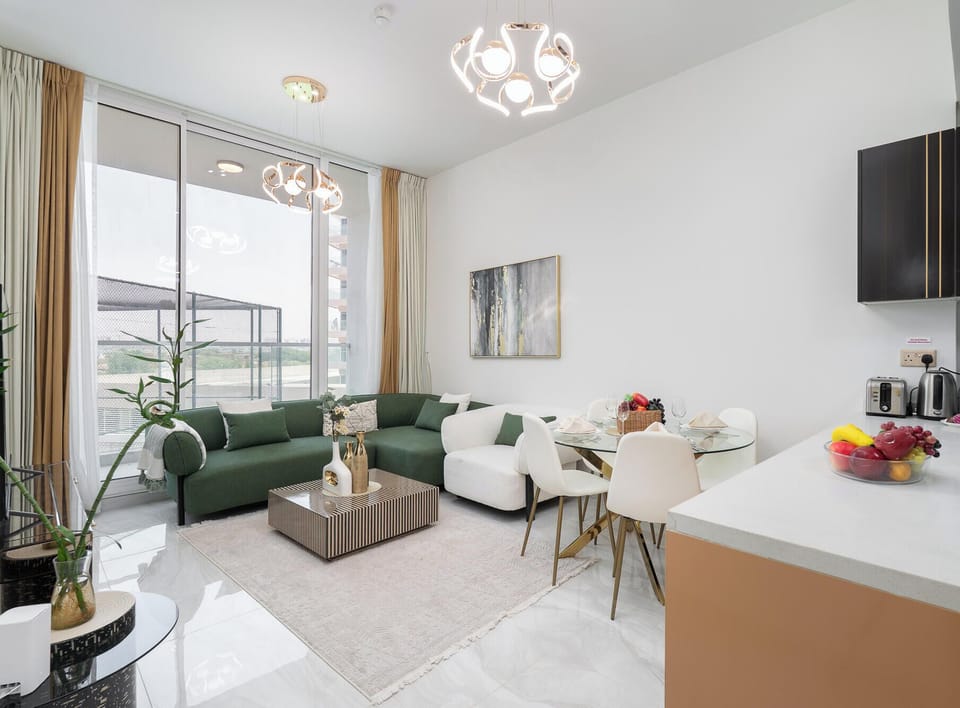 Deluxe Apartment, Balcony, City View | Interior