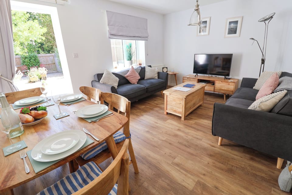 Cottage | Living area