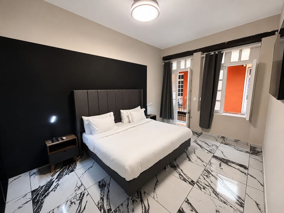 Classic Double Room | Iron/ironing board, free WiFi, bed sheets