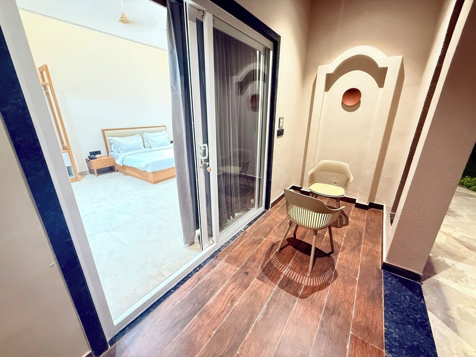 Deluxe Double Room, Mountain View | WiFi (free)