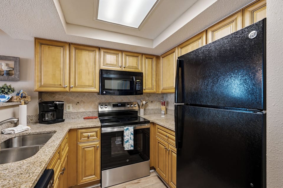 Beach Colony 516 - Kitchen