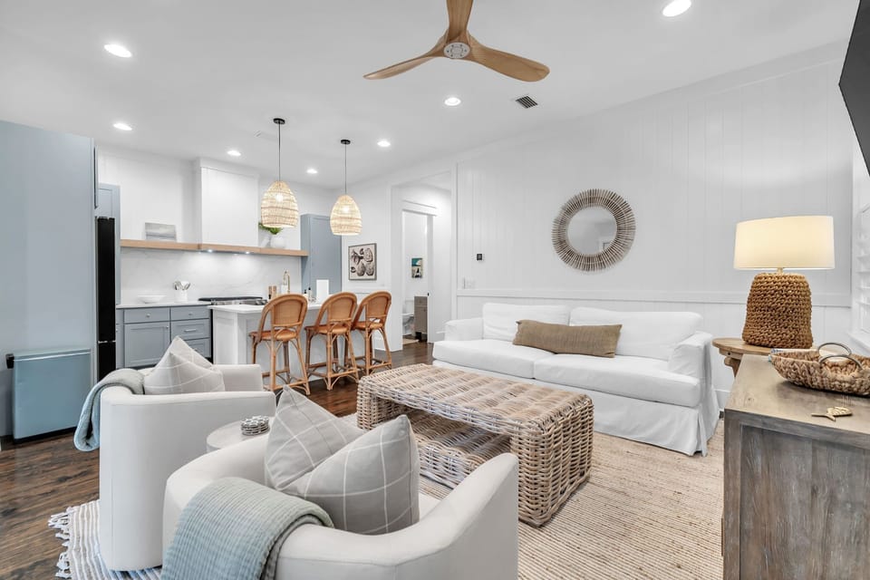 Open space living and dining