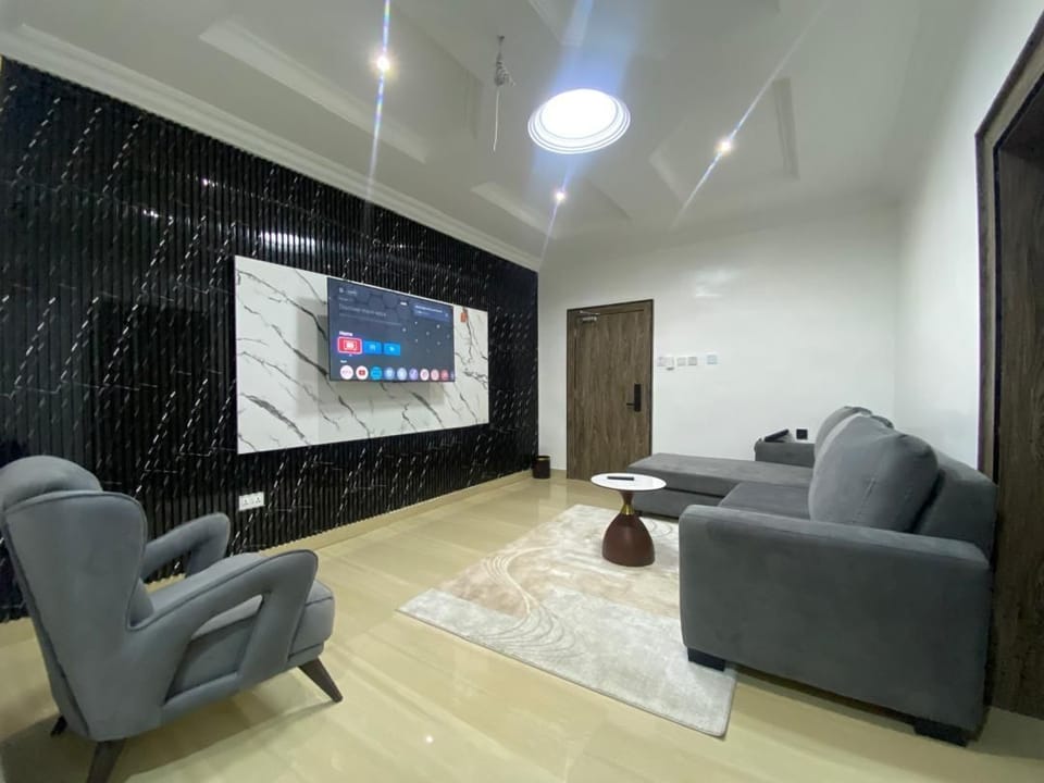 Luxury Suite, Non Smoking | Interior