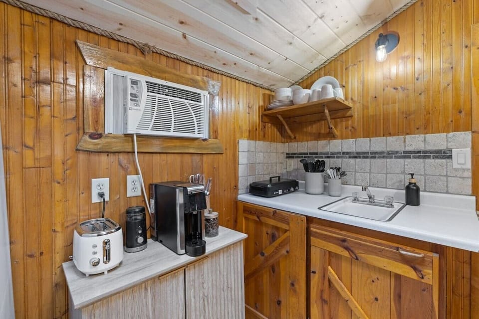 A well-equipped kitchen ready for easy meals during your stay.