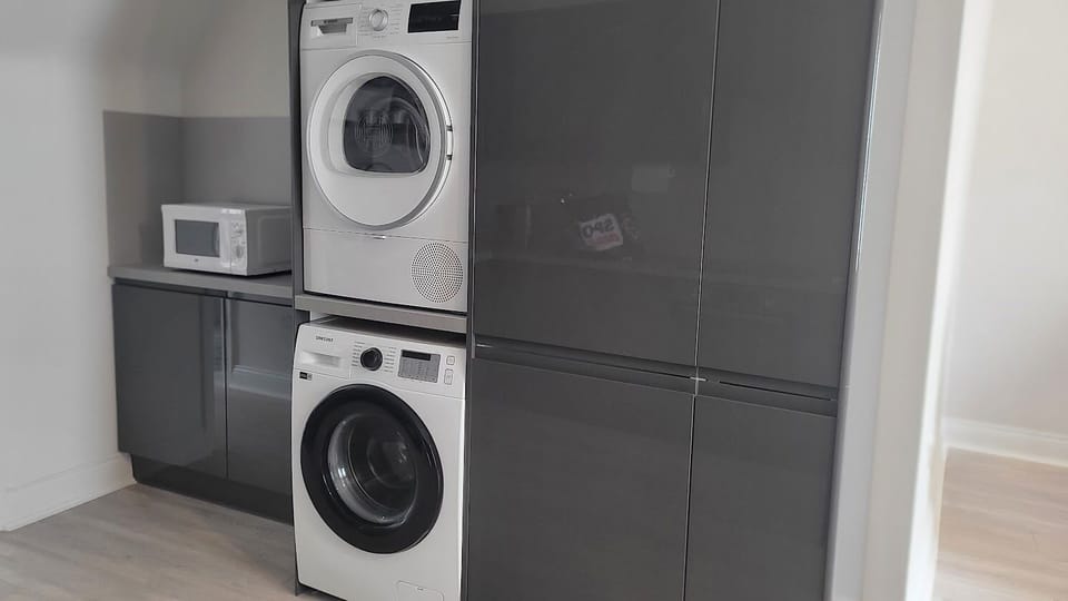 Kitchen Laundry