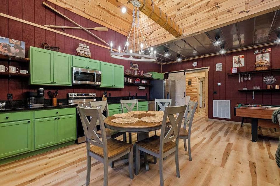 Comfortable Dining Area