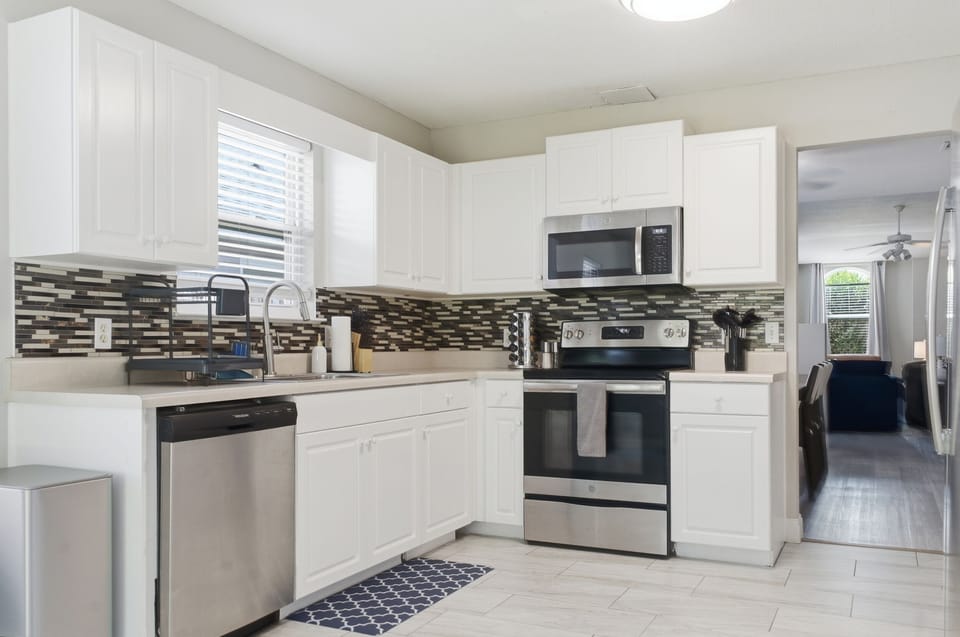 Fully stocked kitchen for guests who actually cook