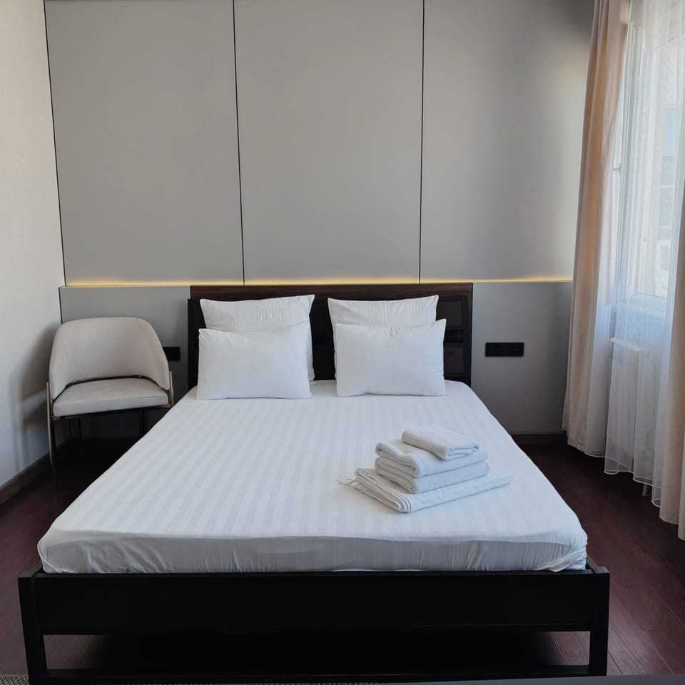 Superior Double Room, Courtyard View | Desk, laptop workspace, iron/ironing board (on request), WiFi (free)