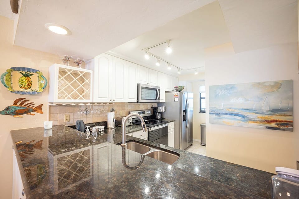 Fabulous newly remodeled kitchen