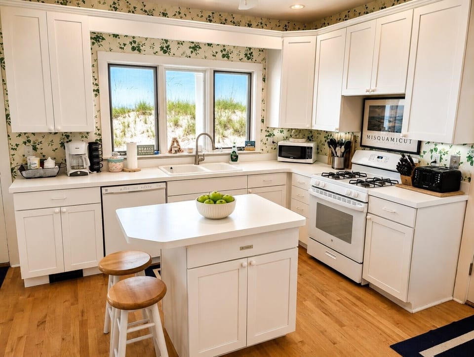 KITCHEN:  The home has a large and modern kitchen with all appliances including a dishwasher.