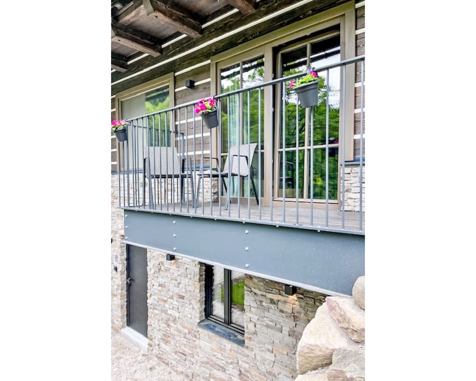 Handrail, Baluster, Balcony, Porch, Composite Material, Iron, Metal, Deck, Fence