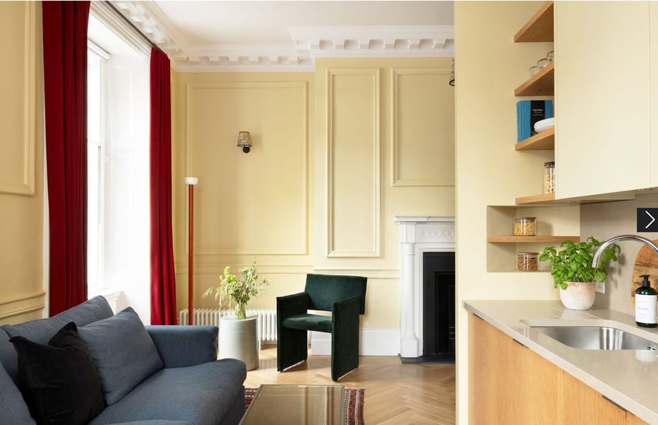 Studio | Living area