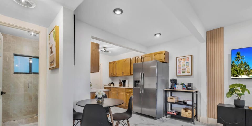 Apartment, Balcony, City View | Private kitchen | Espresso maker, fridge, microwave, cookware/dishes/utensils