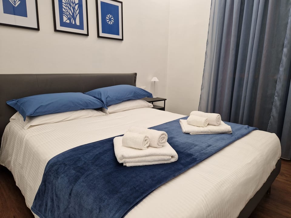 Beki's Apartment – In the heart of Alba, Piazza Garibaldi Apartment in Piedmont