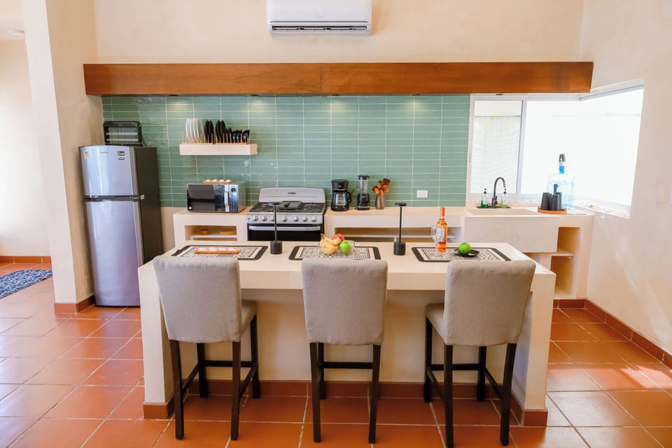 Deluxe House, 3 Bedrooms | Private kitchen