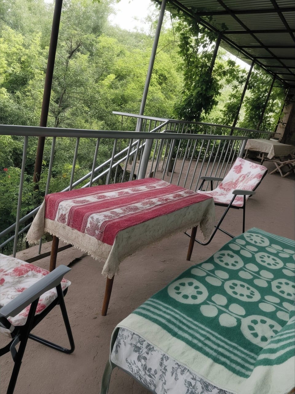 balcony