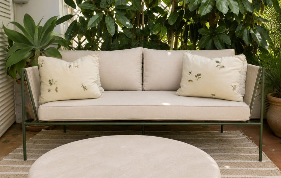 Private garden seating
