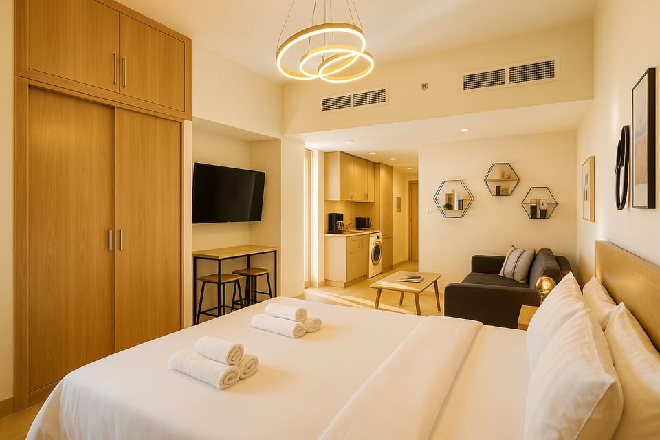 Comfort Studio, Balcony, City View | Blackout drapes, iron/ironing board, WiFi (free)