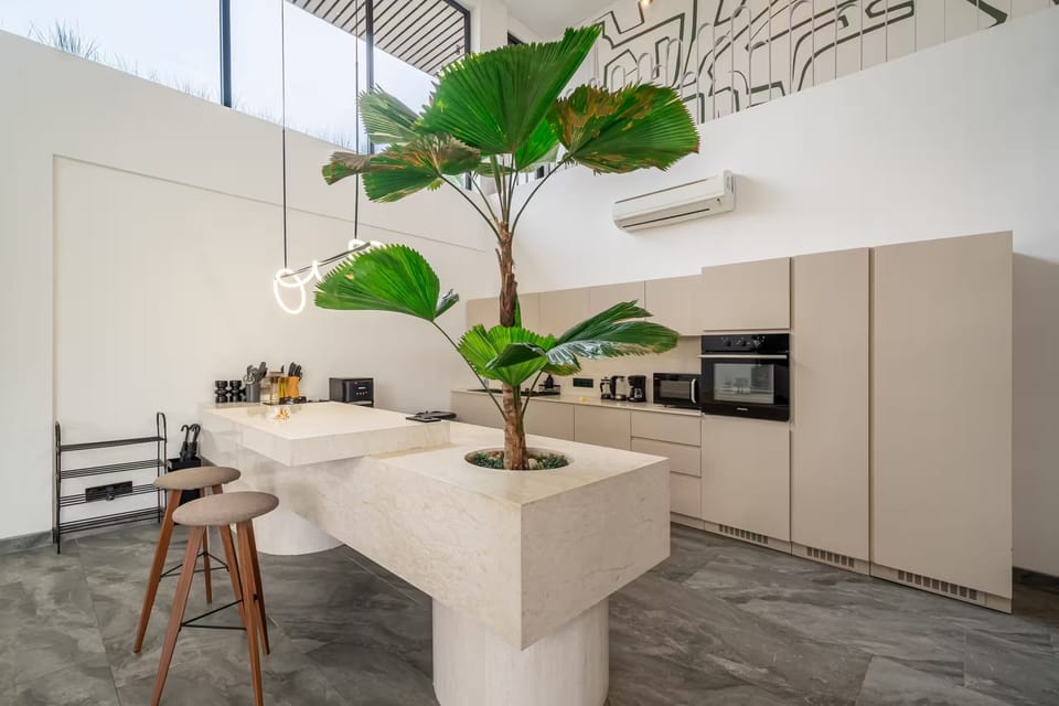 Luxury Villa, 6 Bedrooms, Private Pool, Courtyard View | Private kitchen
