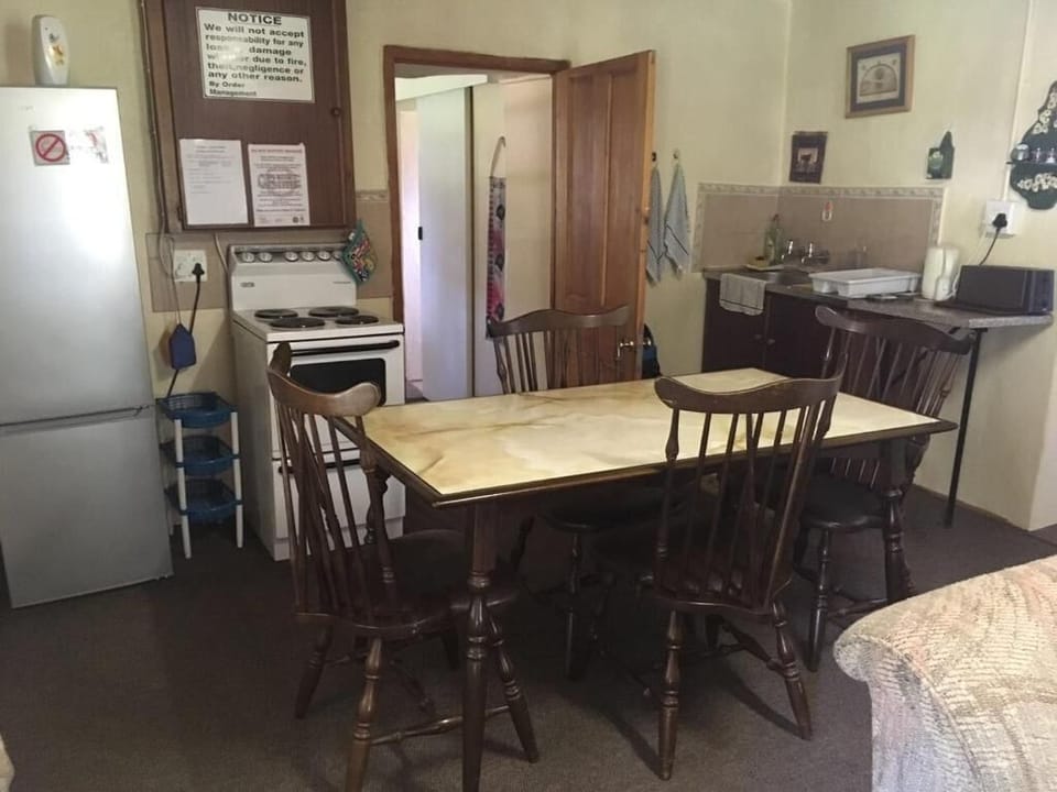 Family Cottage, Patio, Mountain View | Dining