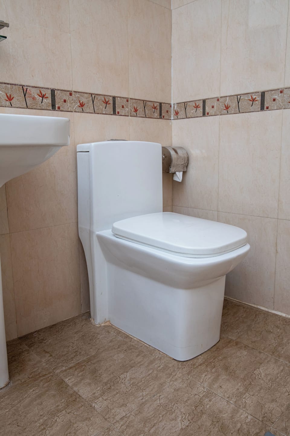 Triple Room | Bathroom | Shower, towels, shampoo, toilet paper