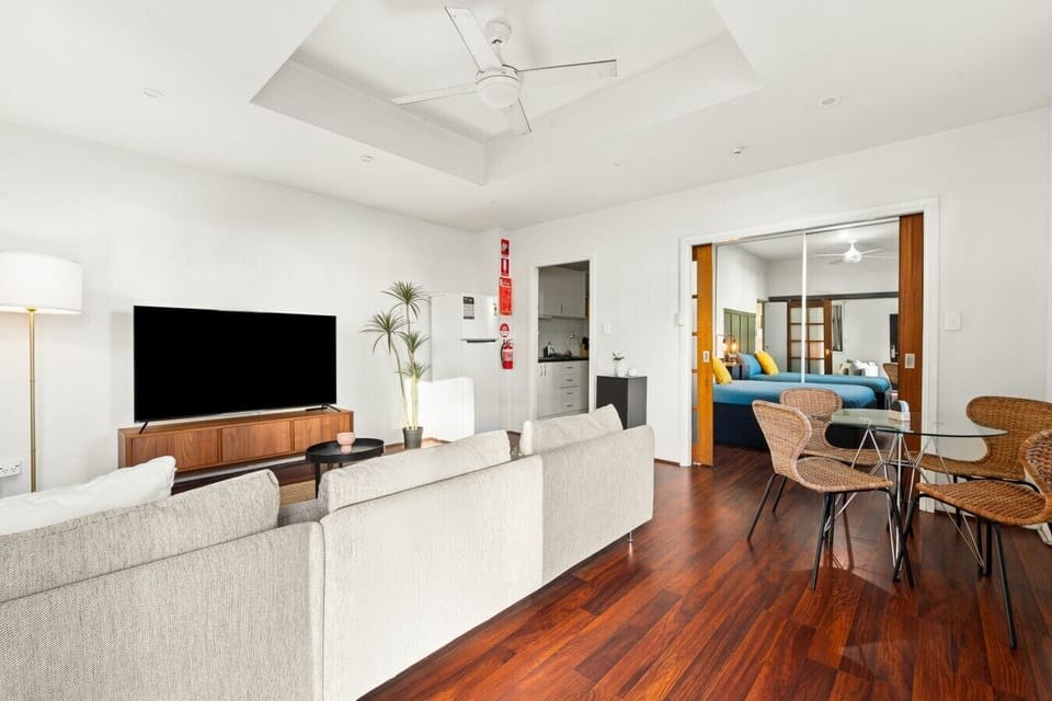 Living Dining