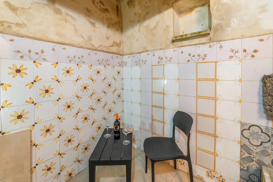 Standard Apartment, 1 Bedroom, Air conditioning (NonnAnna Apartment In Historic Centre) | Dining
