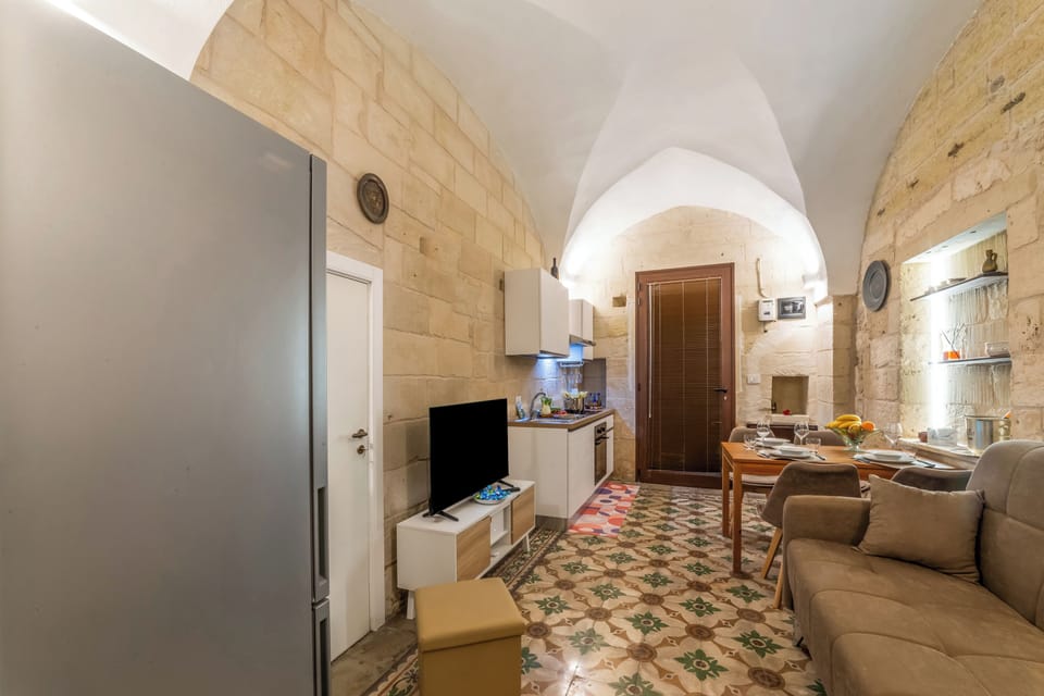 Standard Apartment, 1 Bedroom, Air conditioning (NonnAnna Apartment In Historic Centre) | Living area