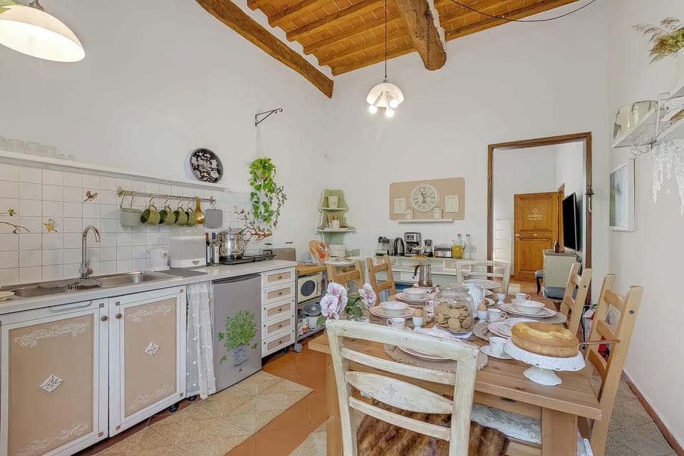 Family Villa, Multiple Bedrooms, Microwave (Villa Mon Paradis 15 |Garden Hot Tub) | Dining