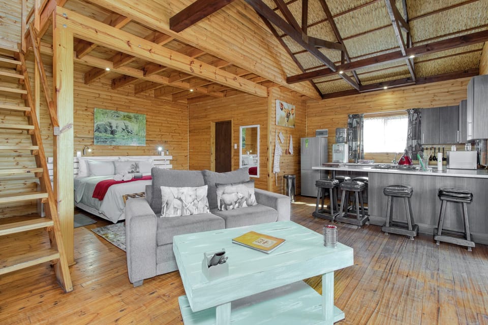 Family Cabin | Interior
