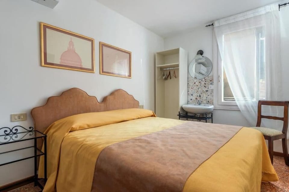 Classic Quadruple Room, City View | Free WiFi