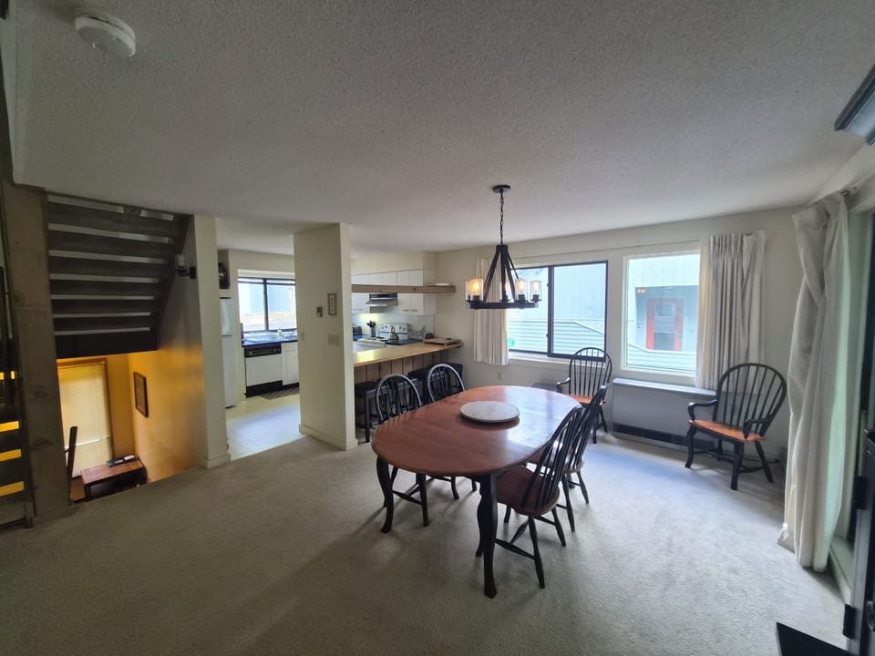 Dining Room - Kitchen Area