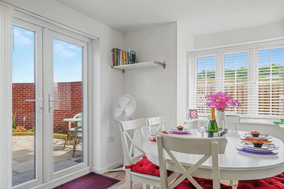 The dining area creates a sociable spot for sharing meals, chatting and planning local days out.